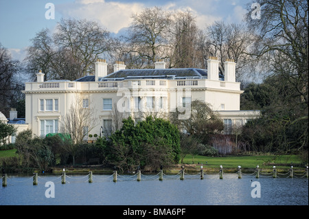 Die Holme, eine schöne Denkmalschutz ich Regency Villa im Regents Park, London, England, UK Stockfoto