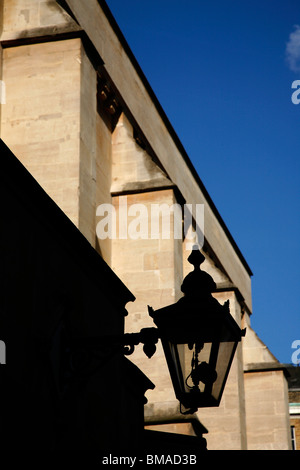 Gaslight vor Temple Church, Inner Temple, Inns Of Court, London, UK Stockfoto