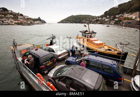 Großbritannien, England, Devon, Dartmouth, untere Fähre überqueren River Dart Stockfoto