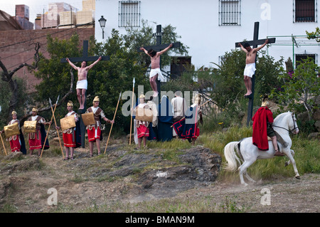 Riogordo Malaga Andalusien Spanien Ostern Passion spielen Kreuzigungsszene Stockfoto