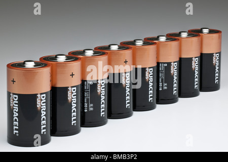 Acht Duracel Plus LR20 mn1300 1,5V alkaline-Batterien Stockfoto