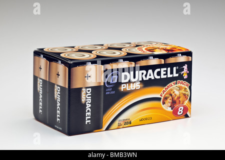 Schachtel mit acht Duracel Plus LR20 mn1300 1,5V alkaline-Batterien Stockfoto