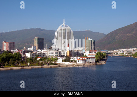 Xiaguan oder moderne Dali mit Erhai Ha Yunnan China Stockfoto