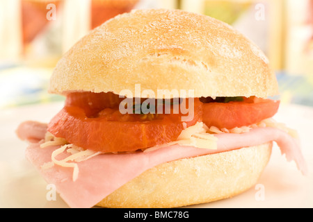 Tomaten, Schinken und Käse-Sandwich Stockfoto
