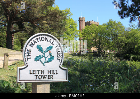 Leith Hill Tower (von PRW), höchster Punkt in Süd-Ost-England bei 294 Metern (965), North Downs in der Nähe von Dorking, Surrey. Stockfoto