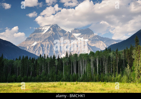 Mount Robson, dem Mount Robson Provincial Park, Britisch-Kolumbien, Kanada Stockfoto