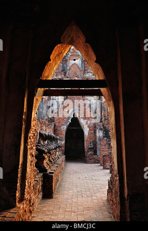 Tür, Wat Chaiwatthanaram, Ayutthaya, Thailand Stockfoto