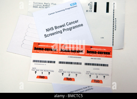 NHS-Darm-Krebs-Home Test-Kit, London Stockfoto