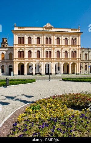 Platz im Zentrum der Provinz Stadt, Novellara, Reggio Emilia, Emilia Romagna, Italien Stockfoto