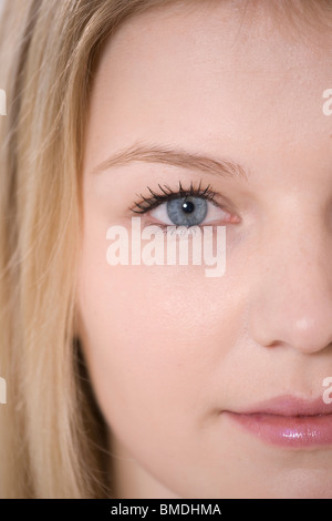 Nahaufnahme der Frau ins Gesicht Stockfoto