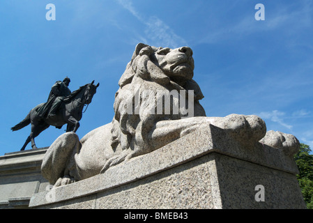 Reiterstandbild des deutschen Kaisers Wilhelm I., quadratische Karlsplatz, Stuttgart, Baden-Württemberg, Deutschland Stockfoto