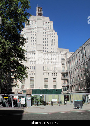 Senat Haus Art-Deco-Gebäude UCLH London Eleganz der 1930er Jahre Stockfoto