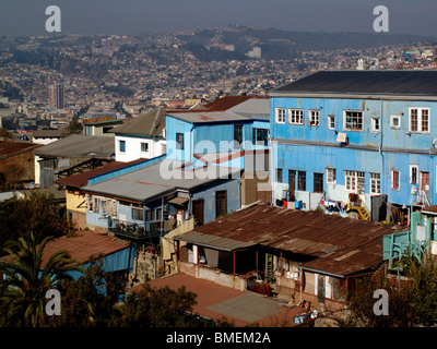 Farbenfrohe Gebäude in Valparaiso in Chile, Südamerika Stockfoto