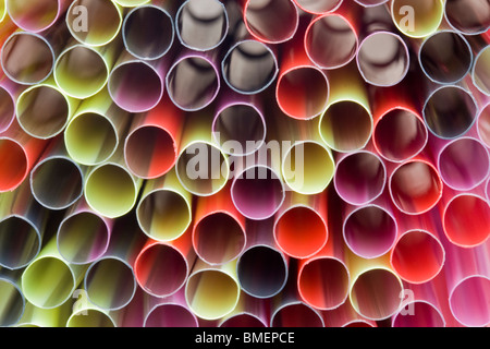 Makro-Hintergrund der Multi farbige Trinkhalme Stockfoto