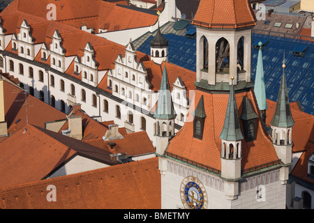 Blick auf das Altes Rathaus und die Stadt München von der 92 Metern (301) Alter Peter (Alter Peter Turm) Turm München Stockfoto