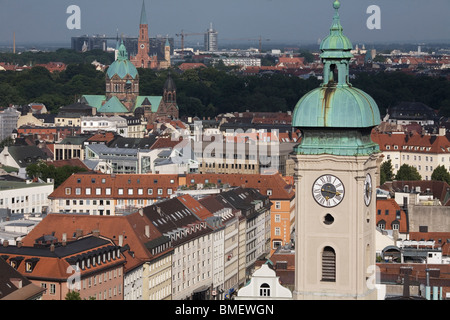 Blick auf die Stadt München von 92 Metern 301 Alter Peter Turm (Alter Peter Turm) München, Deutschland Stockfoto