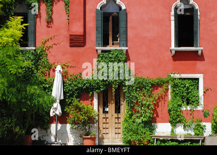 Bunte Haus im Zentrum von Venedig, Italien Stockfoto