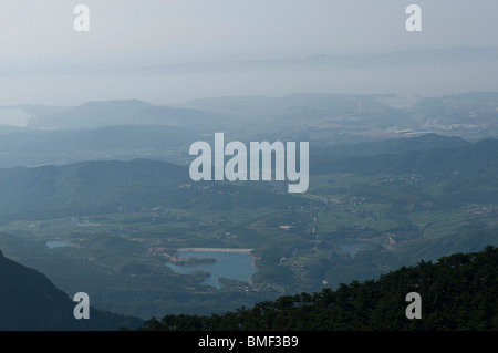 Blick vom Mt. Lushan in Nebel, Mt. Lushan globalen Geopark, Jiujiang, Jiangxi Provinz, China Stockfoto