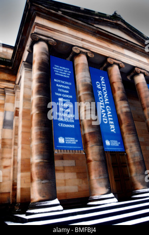 National Gallery Of Scotland in Schnee, Winter, Edinburgh, Schottland Stockfoto