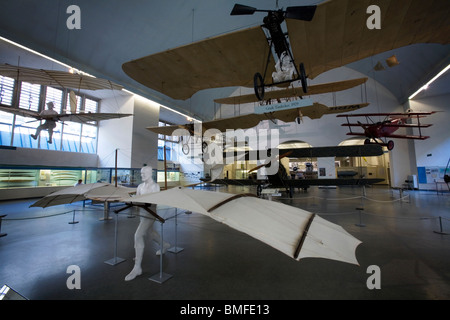 Frühen Flugmaschinen und Segelflugzeuge in Ausstellung im Deutschen Museum, München, Deutschland Stockfoto