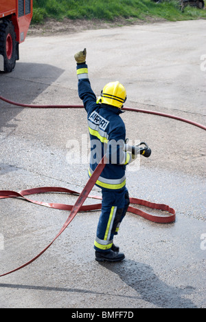 Feuerwehrmann in Ausbildung Stockfoto