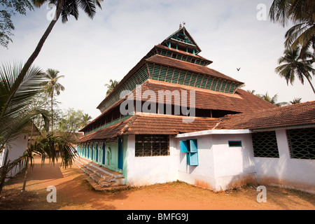 Indien, Kerala, Calicut, Kozhikode, Kuttichira, Mishkal Moschee, nach Portugiesisch es im Jahre 1510 brannte umgebaut Stockfoto