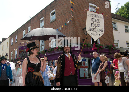 Dickens Festival viktorianischen Dickens Figuren Hautpstraße Rochester Kent England UK Europe Stockfoto