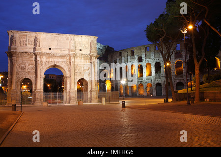 Constantine Arch nahe Kolosseum, Rom, Italien Stockfoto