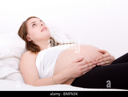 Schöne Aufnahme einer hochschwangere Dame Stockfoto