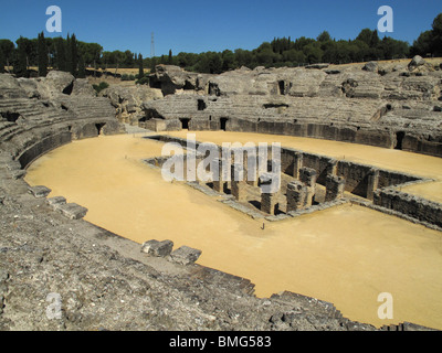 Römische Amphitheater in Italica. Provinz Sevilla. Andalusien. Spanien. Stockfoto