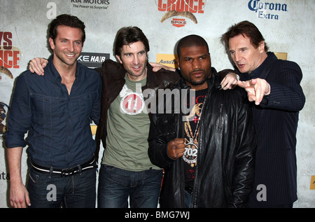 BRADLEY COOPER SHARLTO COPLEY QUINTON JACKSON LIAM NEESON SPIKE TV 4. ORDENTLICHEN JUNGS WAHL CULVER STADT LOS ANGELES CA 05 Stockfoto