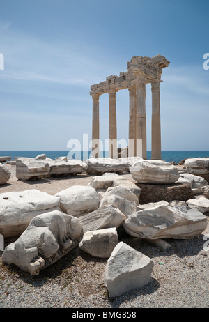 Türkei Antalya - Seite, den Apollo-Tempel gebaut im korinthischen Stil mit Marmor aus Griechenland importiert Stockfoto