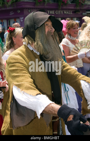 Dickens Festival viktorianischen Dickens Figuren Hautpstraße Rochester Kent England UK Europe Stockfoto