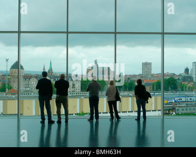 Ansicht von Metz aus die neue Kunstgalerie des Centre Pompidou in Metz Frankreich Stockfoto