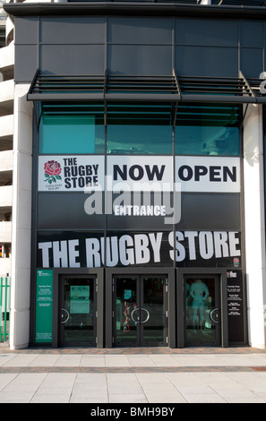 Im Rugby Store außerhalb Twickenham Rugby-Stadion, Heimat der englischen International Rugby, in Süd-west-London, UK... August 2009. Stockfoto