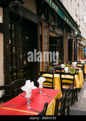 Terrasse des Restaurants Au Pot de Fer im Quartier Latin, Paris, Frankreich Stockfoto