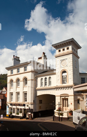 Großbritannien, England, Devon, Kingswear, Royal Dart Hotel am Paignton und Dartmouth Steam Railway Station terminus Stockfoto