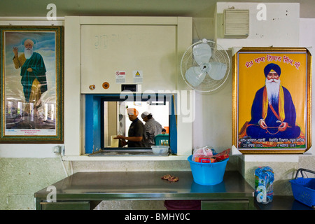 Küche, Sikh-Gemeinde, Sikhdharma Gurdwara Singh Sabha Association, Novellara, Provinz Reggio Emilia, Italien Stockfoto