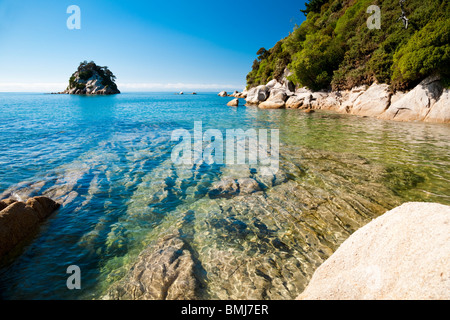 Küsten-Szene von Kaiteriteri, Südinsel, Nelson, Neuseeland. Stockfoto