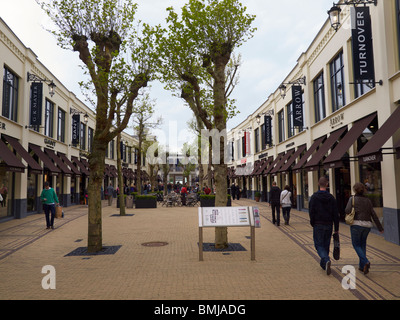 Bataviastad Outlet-Shopping-Center in Lelystad, Flevoland, Niederlande Stockfoto