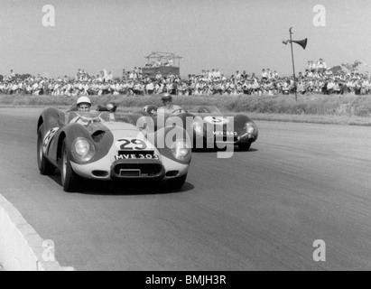 Lister Jaguar, Nummer 29, Gefahren von Stirling Moss bei Silverstone 1958 Stockfoto