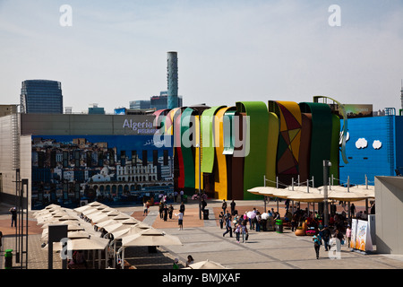 Shanghai World Expo 2010 - Blick auf die algerischen und angolanischen Pavillons Stockfoto