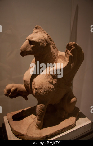 Sandstein Griffon in Sakkara gefunden auf dem Display an das Nationalmuseum von Alexandria, Alexandria, Al Iskandariyah, Ägypten Stockfoto