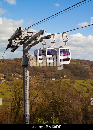 Alpenländischen Stil Seilbahnen im Themenpark Heights of Abraham in Matlock Bath in Derbyshire Peak District England Großbritannien Stockfoto