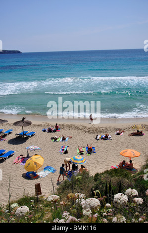 Strandblick, Cala Tarida, Ibiza, Balearen, Spanien Stockfoto