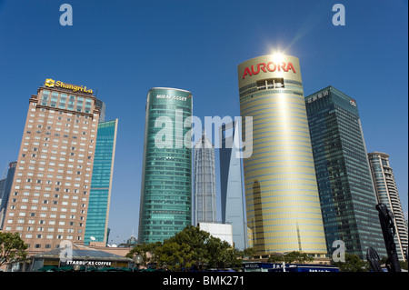 Moderne Wolkenkratzer in Pudong, Shanghai, China Stockfoto