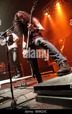 Harte Gitarren Rock Band DragonForce die live in Newport Music Hall in Columbus Ohio Stockfoto