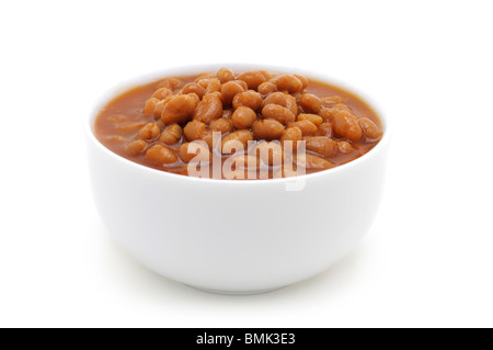 Schüssel mit gebackenen Bohnen in Tomatensauce Stockfoto