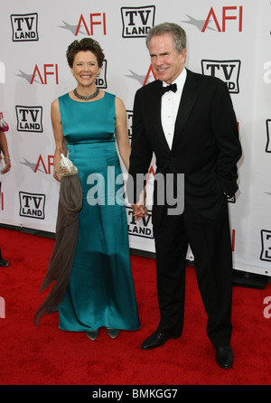 ANNETTE BENING WARREN BEATTY TV LAND PRÄSENTIERT DEN AFI LIFE ACHIEVEMENT AWARD EHRT MIKE NICHOLS CULVER STADT LOS ANGELES C Stockfoto
