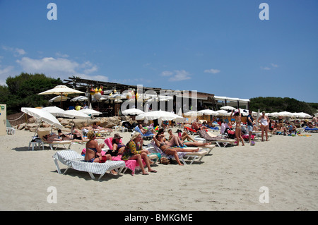 Strand zu sehen, Platja de ses Salines, Ibiza, Balearen, Spanien Stockfoto